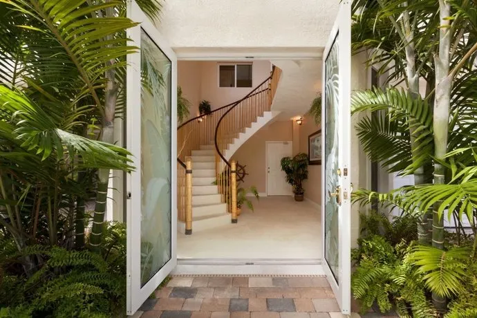 15 Coco Plum Beach access - Image 1