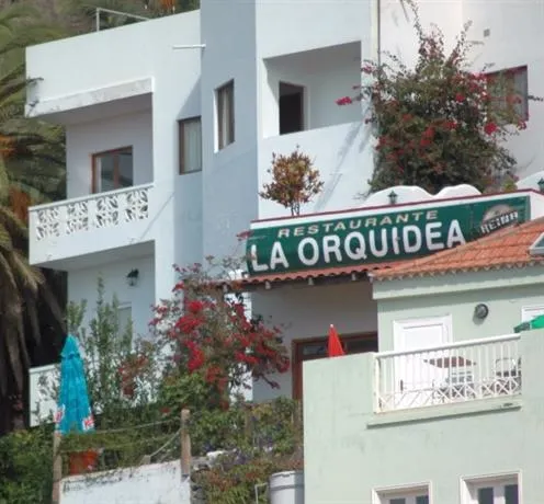 Apartamentos Domínguez - Image 1