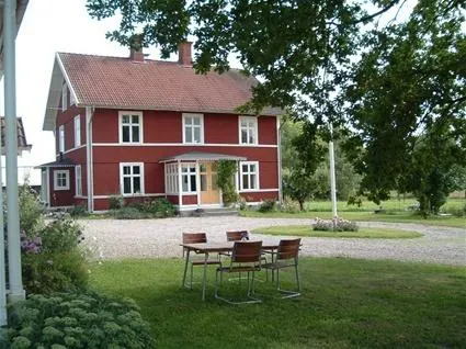 Annas Hus Bed & Breakfast - Image 1