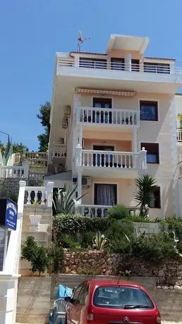 Apartments Spiko - Image 1