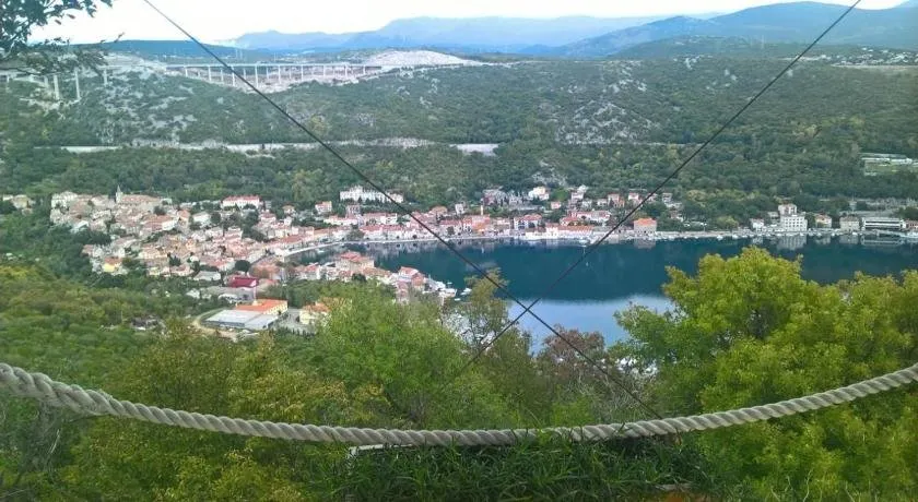 Bakar - Image 1