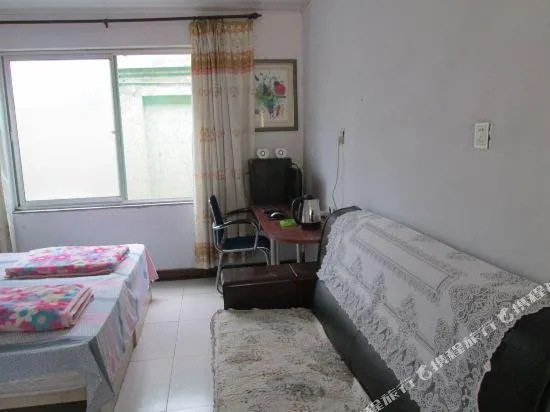 Zhangqiu Mingyuan Hotel - Image 1