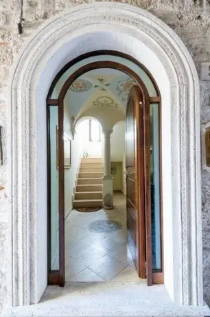 B&B Arco Antico - Image 1