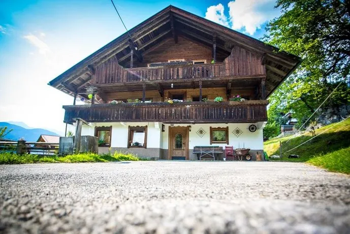 House 4 Elements - Image 1