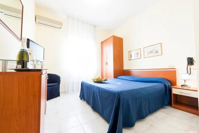 Hotel Ariana - Image 1