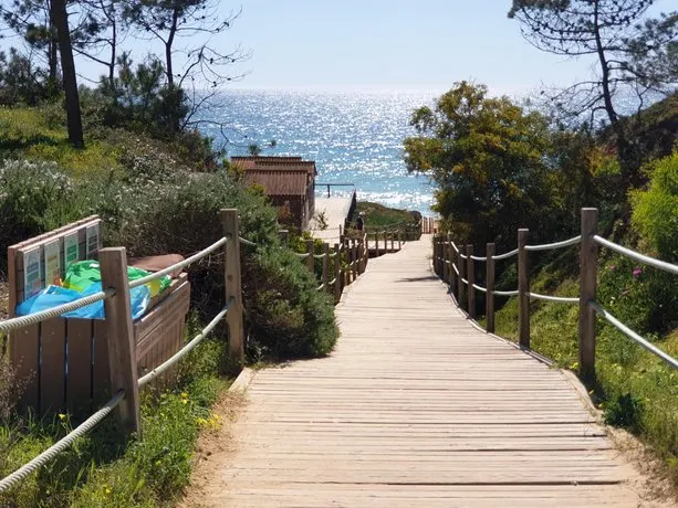 Lovely Studio Marta on the beach Falesia, Albufeira - Image 1