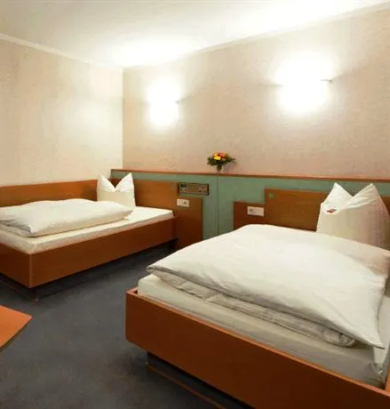 Hotel Hahnen - Image 1