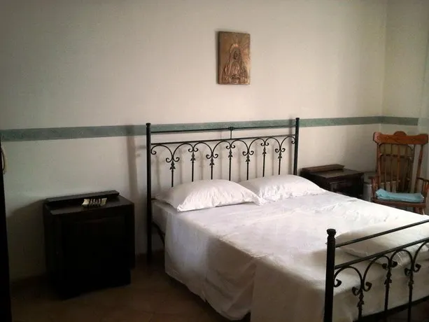 Casa Manu Mansarda Ponente - Image 1