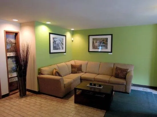 The Homestead Inn - Image 1
