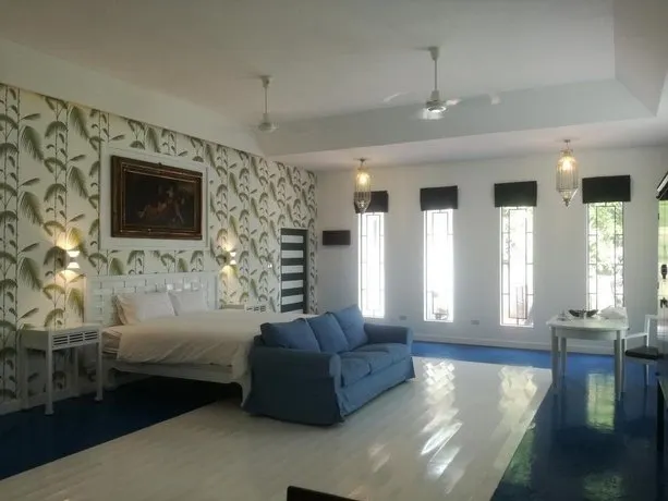 Samui Family - Image 1