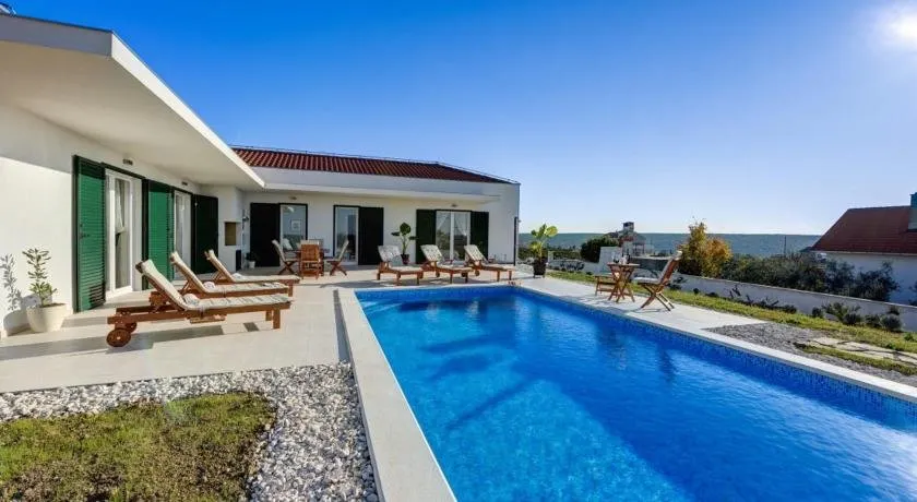 Villa Anica - Image 1