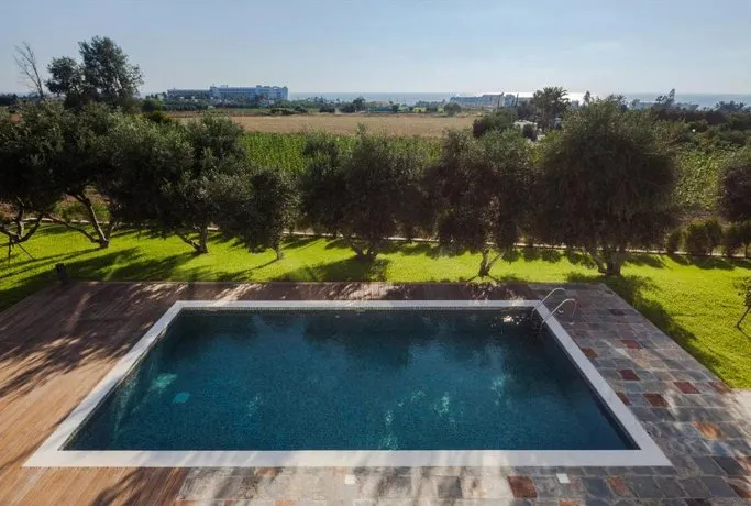 Villa Olive Grove - Image 1