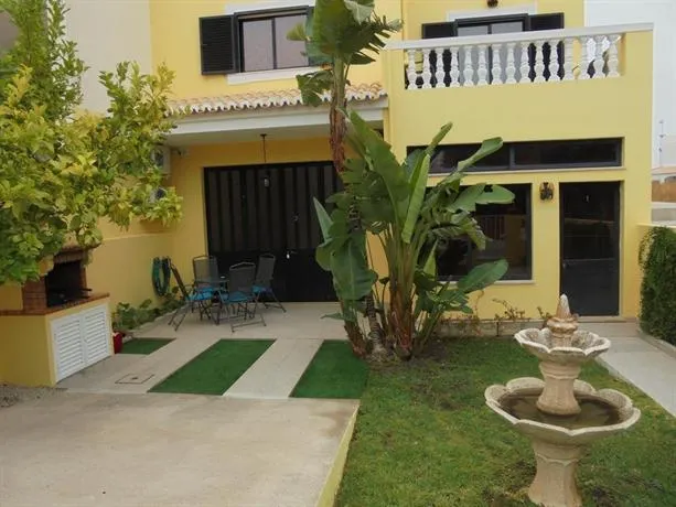 Moradias Vila Coco - Image 1