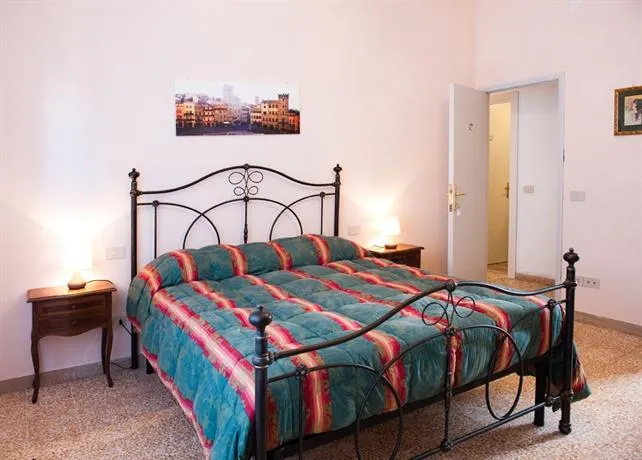 Poggio del Sole Guest House - Image 1