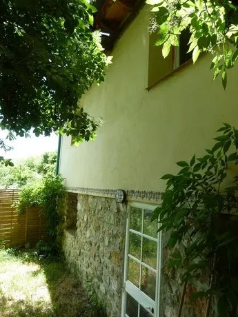 El Refugio - Image 1