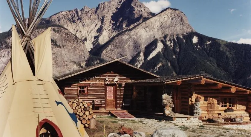 Rocky Mountain Log Chalet - Image 1