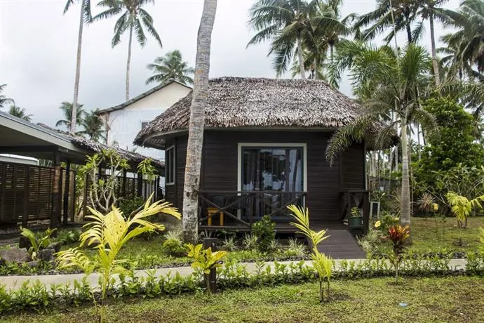 Saletoga Beach Bungalows & Hotel - Image 1