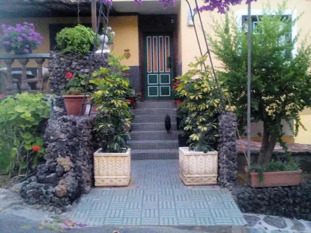 Chalet Rustico Chio - Image 1