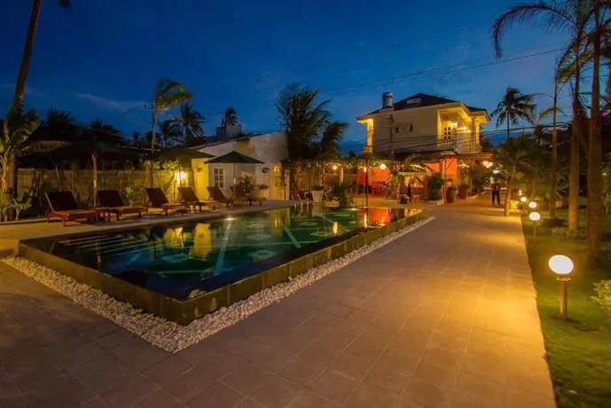 Fleur De Vie Bungalows - Image 1