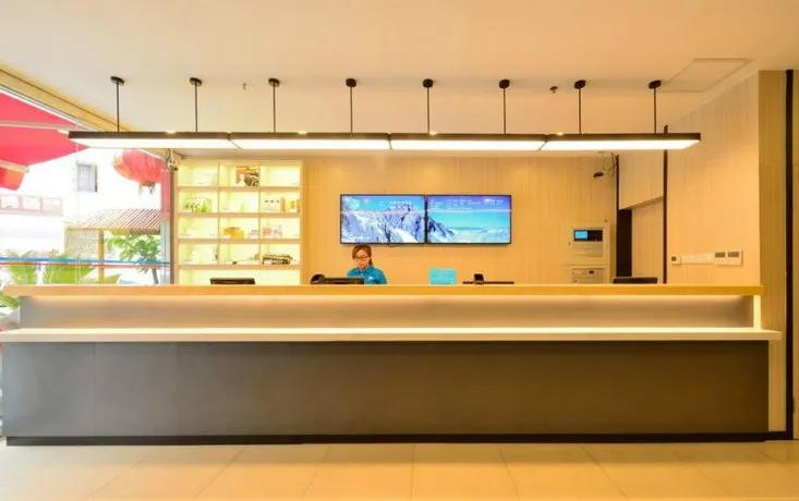 Hanting Express Jiashan Outer Ring Road - Image 1