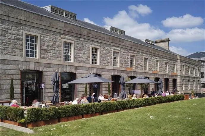 Royal William Yard - Plymouth Serviced Apartments - Image 1
