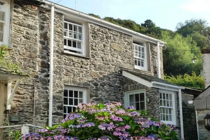 Bay Cottage - Image 1