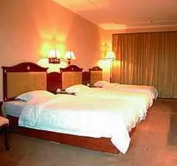 Guangda Longdu Hotel - Image 1