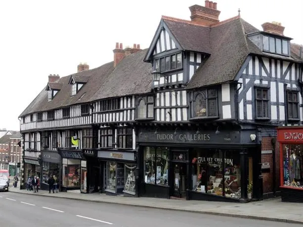 Shrewsbury Georgian Town House - Image 1