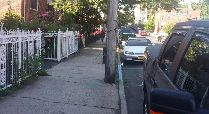 Two Bedroom Apartment - North East Bronx - Image 1