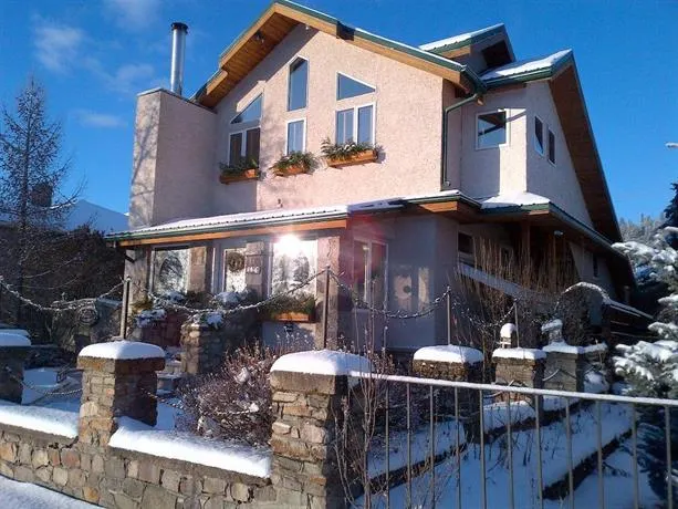 A & A Accommodations - Image 1