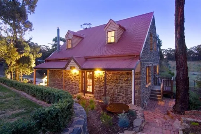 Bluegums Retreat - Hepburn Springs - Image 1