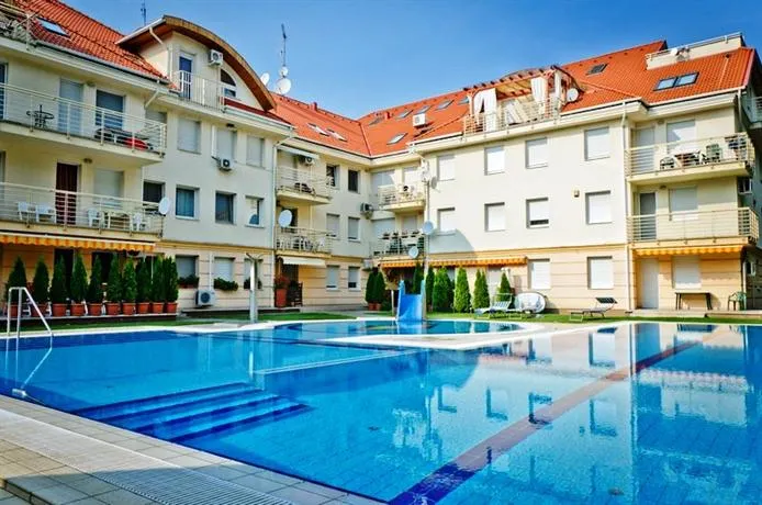 Lux Apartmanok - Image 1