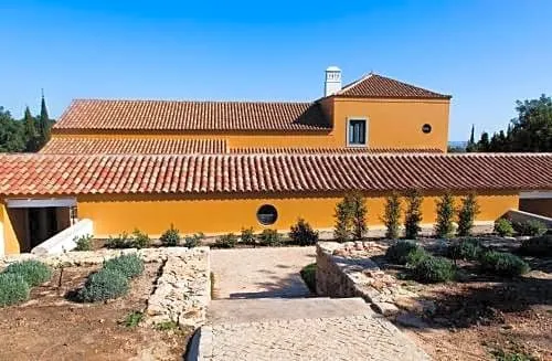 Quinta Rosa Amarela - Image 1