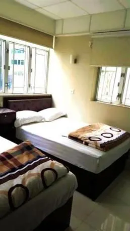 Jin Yuan Hotel Hong Kong - Image 1