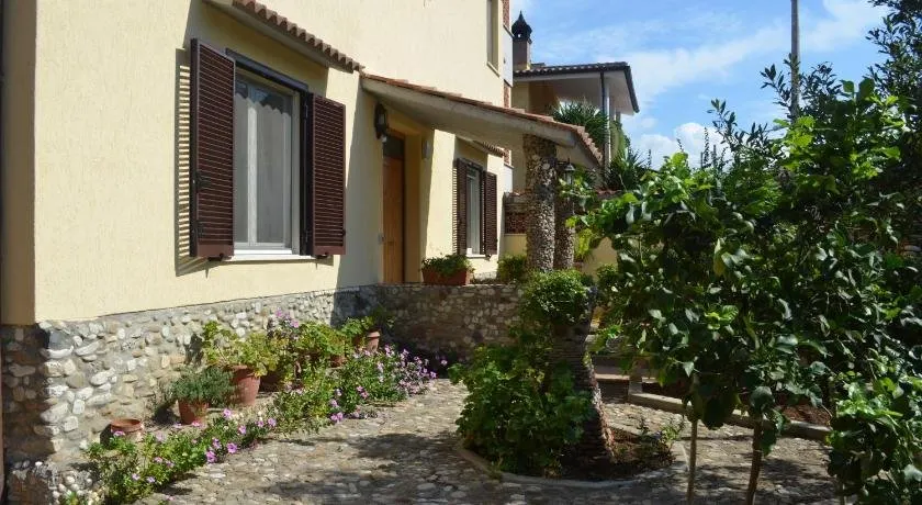 House at the Beach in Ladispoli just the north of Rome - Image 1