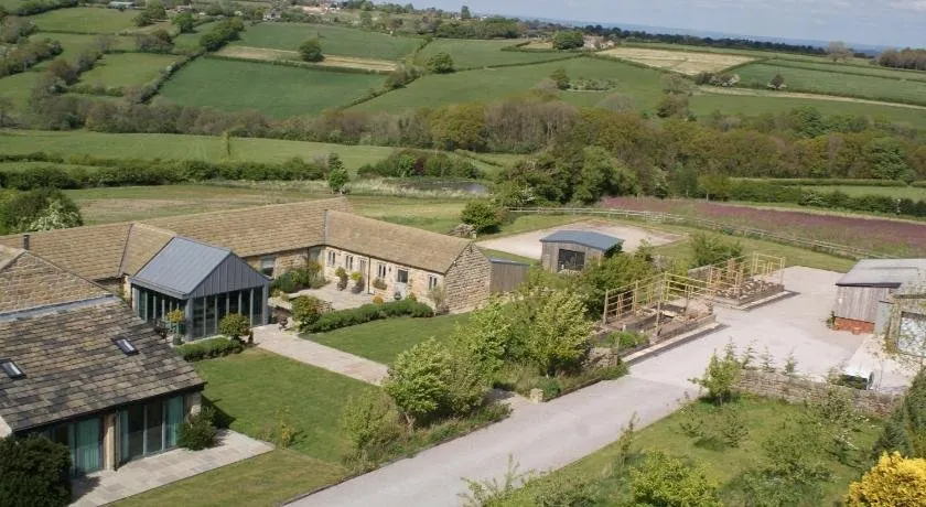 Harrogate Barns - Image 1