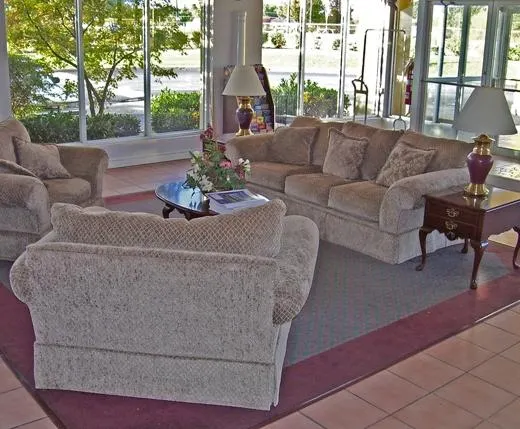Gills Inn & Suites - Image 1