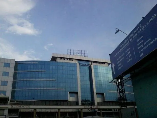 Hotel Kohinoor - Image 1