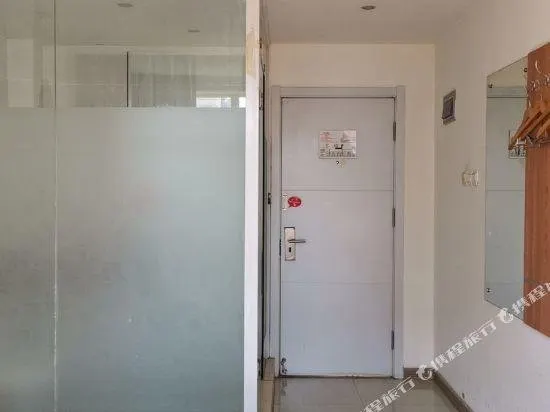 Huayi Homestay (Qingdao North Railway Station Yong'an Road) - Image 1