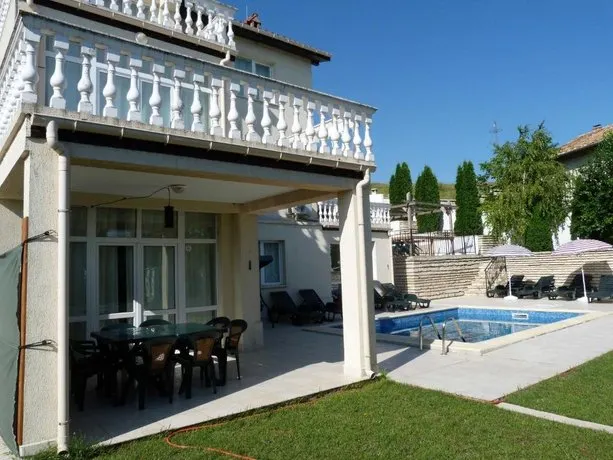 Villa Lucia Balchik - Image 1