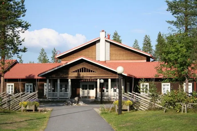Metsäkartano Outdoor Centre - Image 1