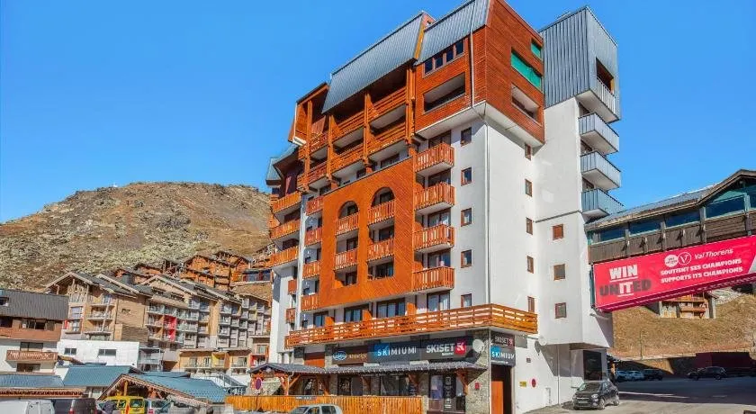 Apartment Place des Arolles 2 - Image 1