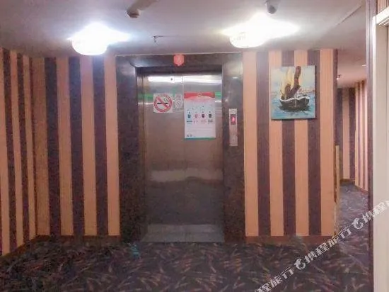 99 Inn (Shanghai Songbin Road) - Image 1