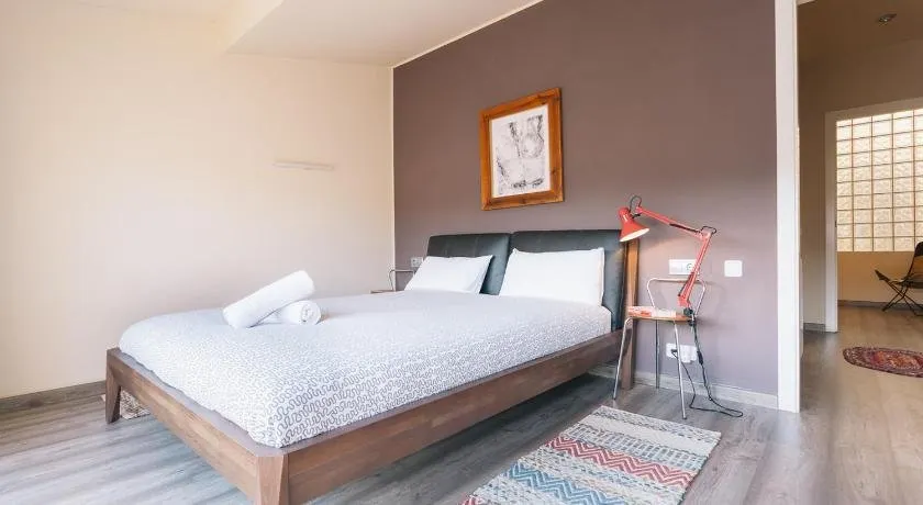Luxury Santa Clara - Image 1