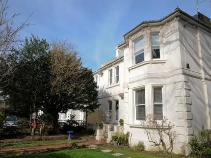 Shelley Apartment - Image 1