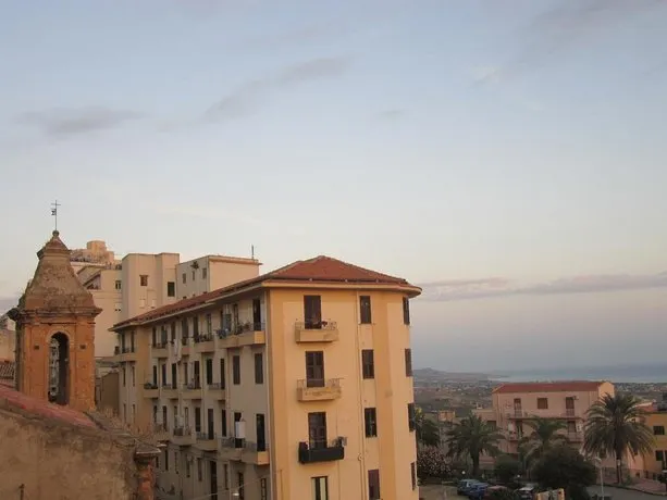 Terrazza Sul Rabato - Image 1