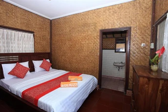 Budi House Bungalows - Image 1