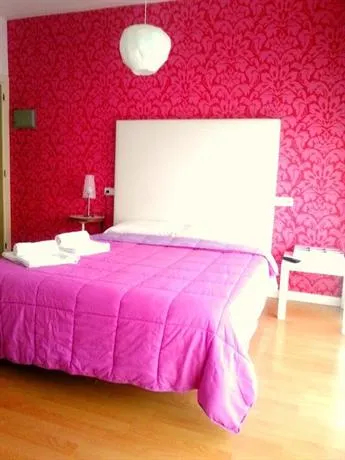Residencia Universitaria Tagaste - Image 1