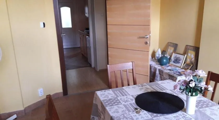 Vécsey Apartman - Image 1