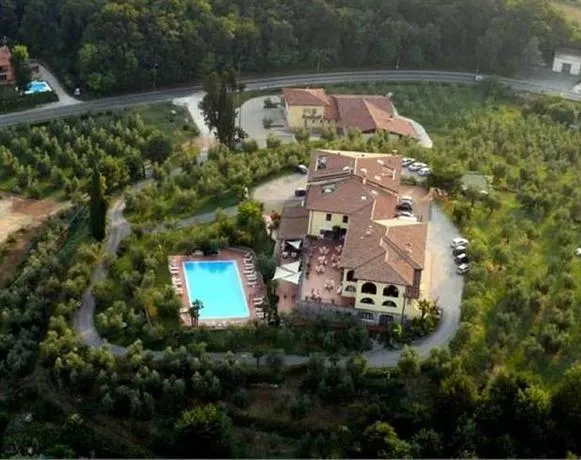 Splendid Lake View Holiday Home in Soiano del Lago - Image 1